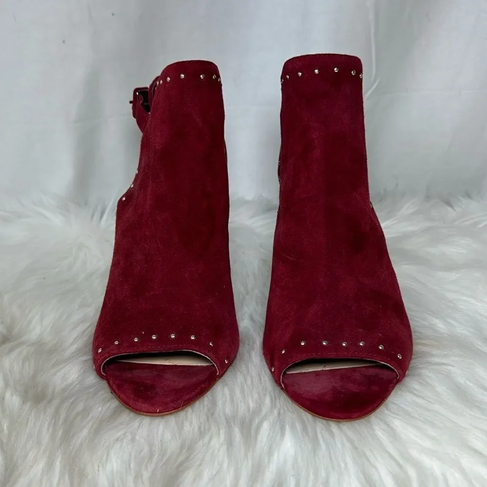 Vince Camuto Campbrel Red Suede Studded Trim Peep Toe Heels Sz‎ 8